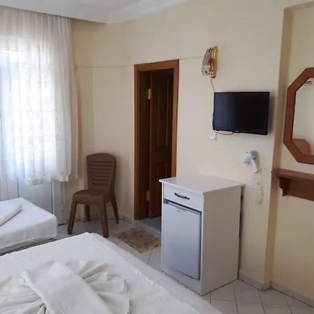 Apartmanhotel Everest 2*