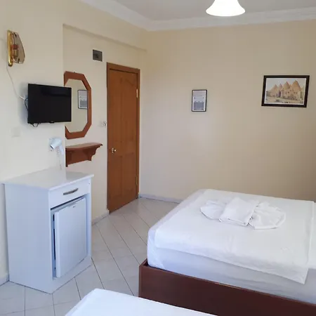Everest Apartmanhotel