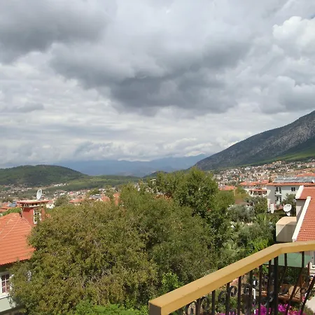 Everest Lejlighedshotel 4*