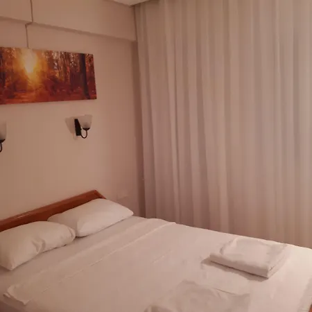 Lejlighedshotel Everest 4*