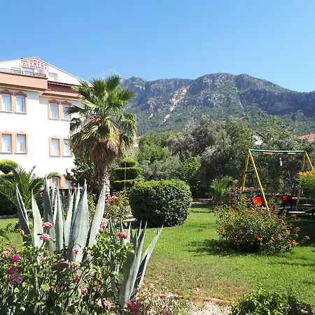 Everest Lejlighedshotel