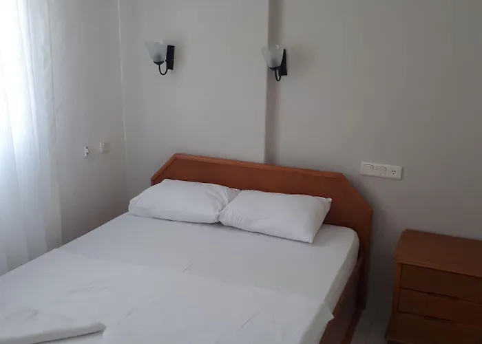 Everest Apart Otel 4*