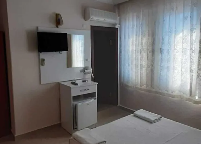 Aparthotel Everest 4*